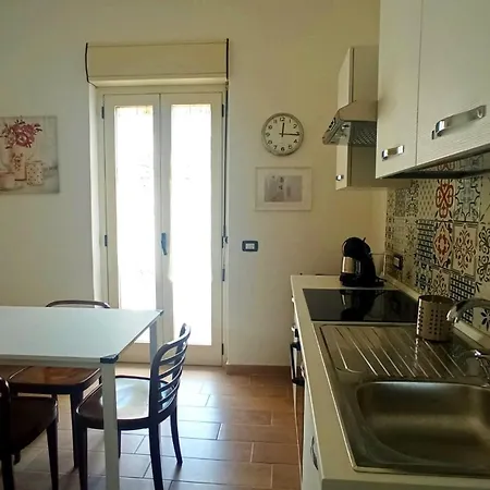 Marilena House Apartament Bari